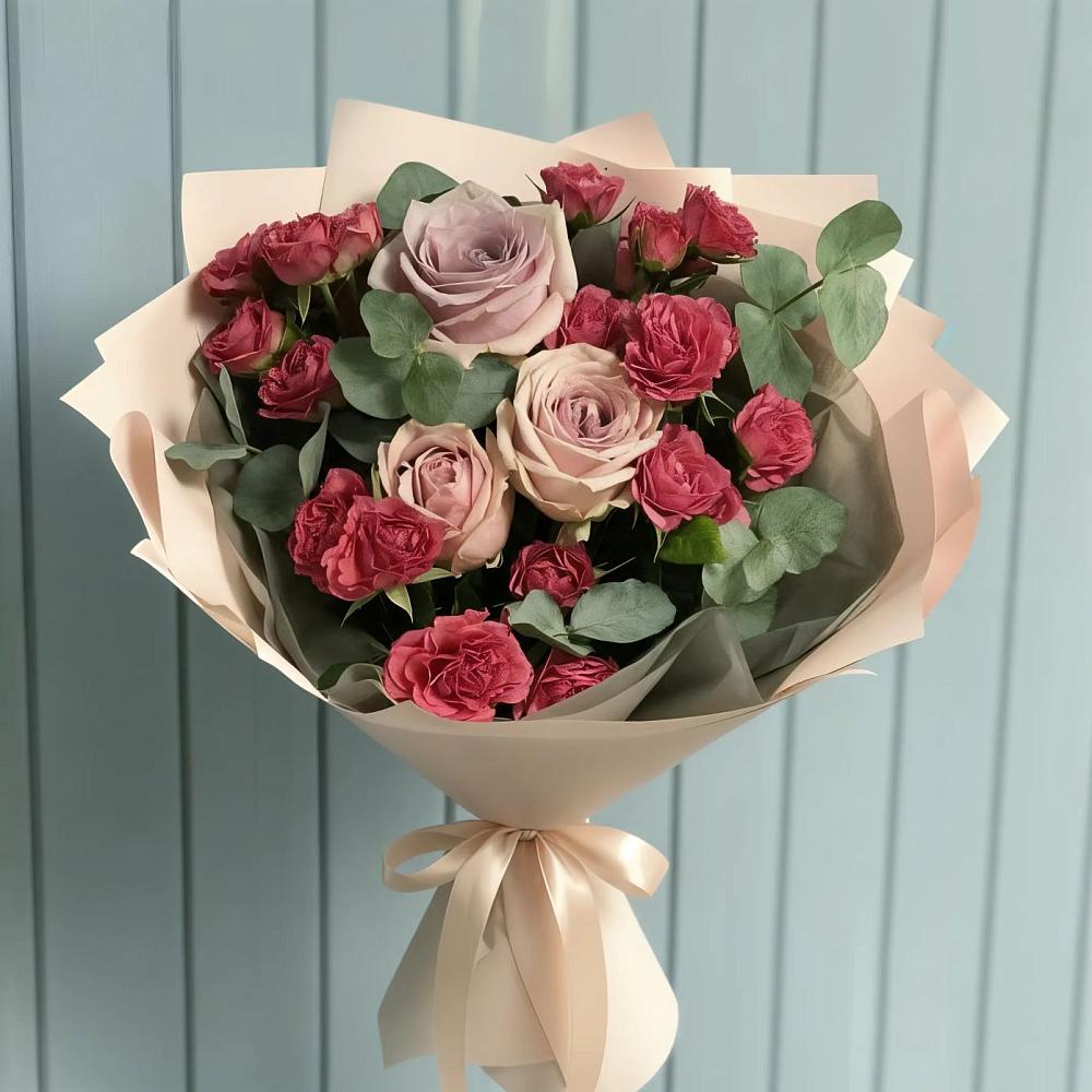 Букет цветов из: Гвоздики и Розы в Каменоломни