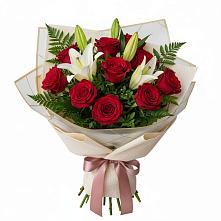 Букет цветов из:  Лилии и Розы в Каменоломни