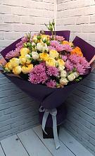 Букет цветов из:  Хризантемы и Розы в Каменоломни