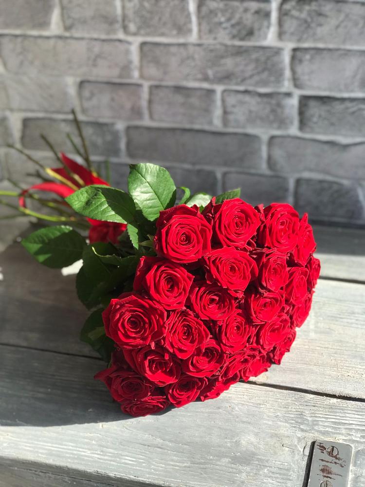 Букет Красные розы Фридом в Каменоломни
