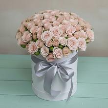 Цветочная композиция из Розы в шляпной коробке в Каменоломни