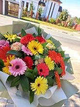 Букет цветов из:  Герберы #REPLACE_PRED# Каменоломни
