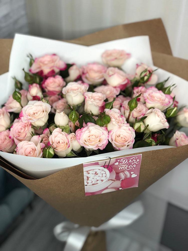 Букет цветов из: Розы в Каменоломни