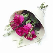 Букет цветов из:  Розы в Каменоломни