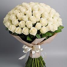 Букет 101 беля роза Белоснежка в Каменоломни