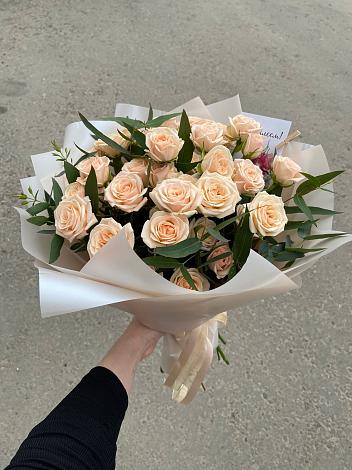 Букет Кремовые розы Латте в Каменоломни