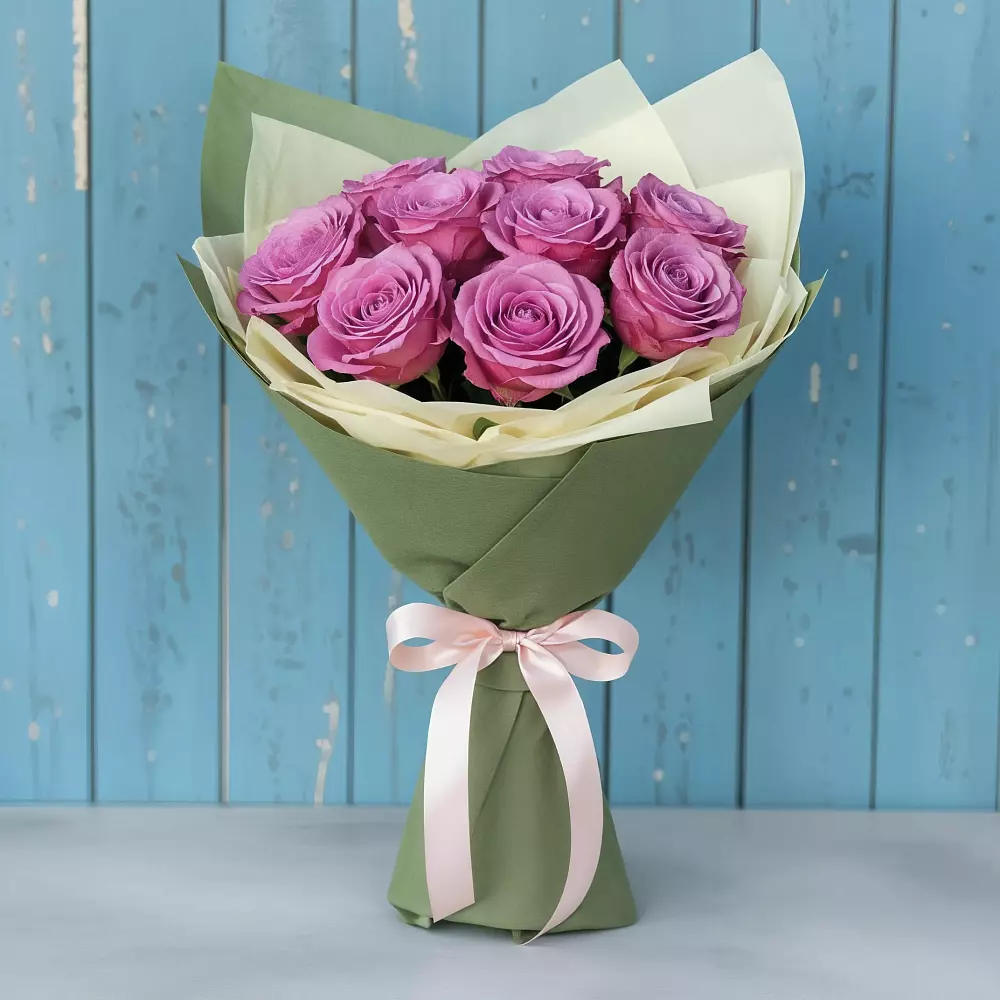 Букет Розы Фёрст Леди в Каменоломни