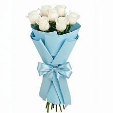 Букет 7 белых роз Проуд в Каменоломни