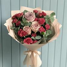 Букет цветов из:  Гвоздики и Розы #REPLACE_PRED# Каменоломни
