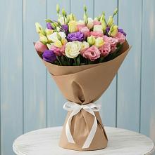 Букет цветов из:  Лизиантусы в Каменоломни