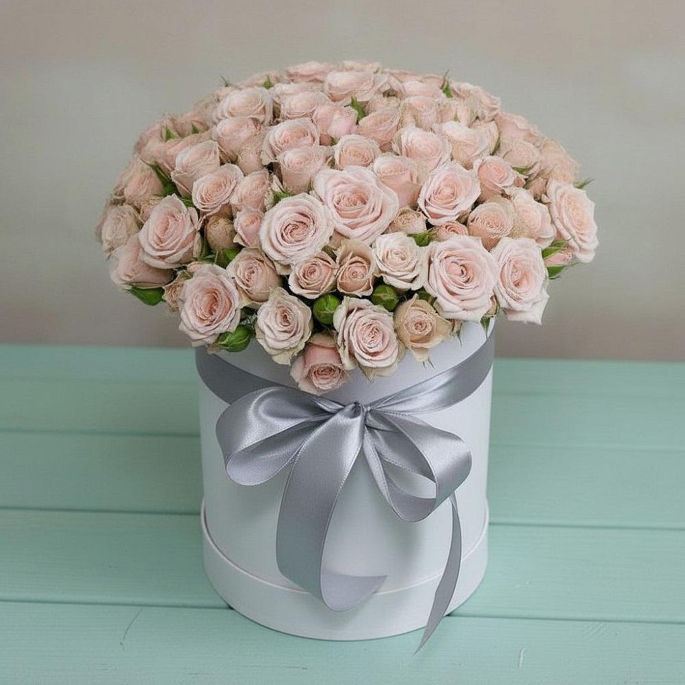 Цветочная композиция из Розы в шляпной коробке в Каменоломни